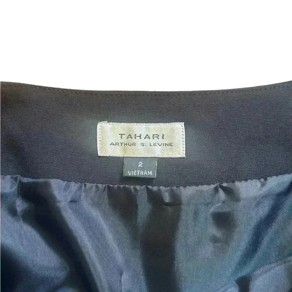 Tahari Size 2 Pencil Skirt New With Tags - Picture 5 of 8